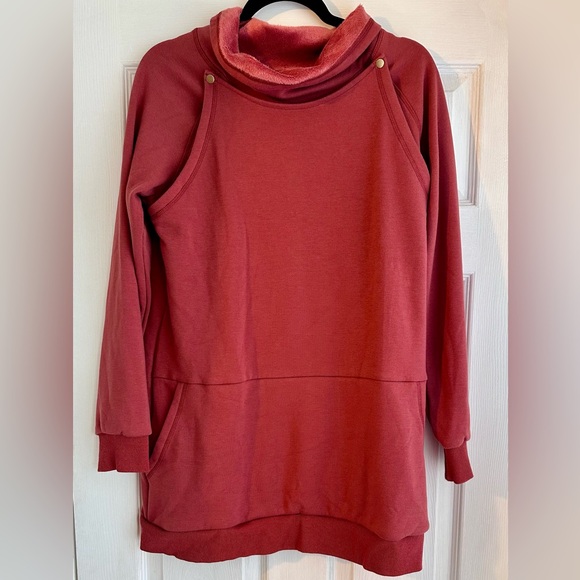Latched Mama Harbor Snap Nursing Pullover - Picture 1 of 5